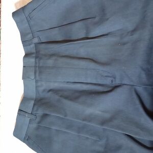 Chic size 8 women's shorts dark blue (Mgs194)